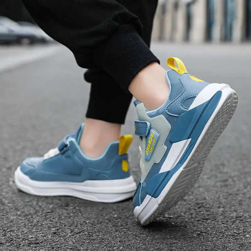 Children's sneaker spring and summer new waterproof leather running shoes for boys medium and big children fashionable all-matching children's shoes for girls - Image 5