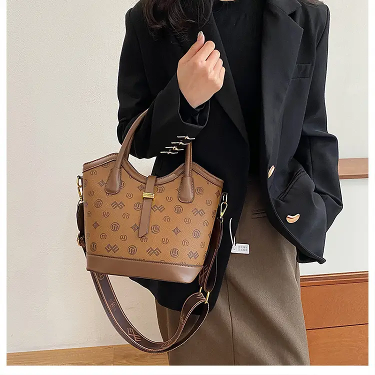 Women's Printed Leather Shoulder Bag Brown — feature 13