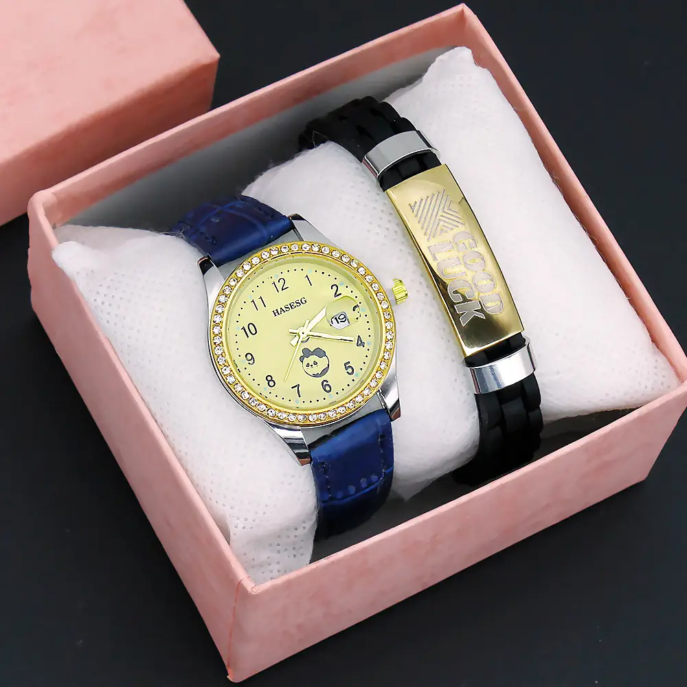 Women's Digital Luminous Quartz Watch with Gold Bracelet — feature 15