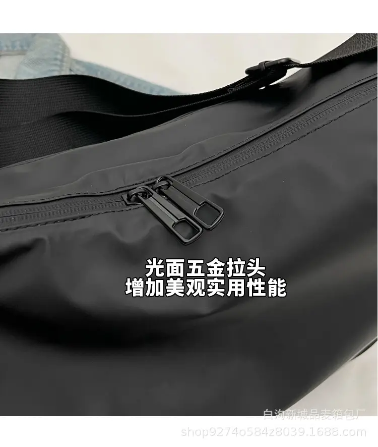 Women's Black Oxford Cloth Shoulder Bag 2026 — feature 7
