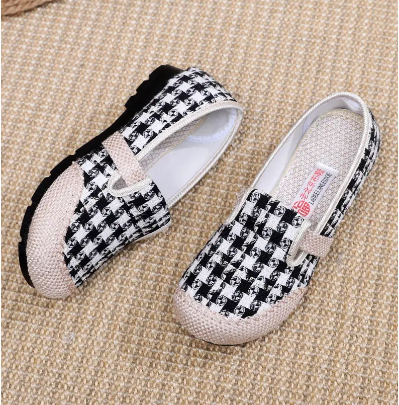 Women's Shoes Spring New Old Beijing Cloth Shoes Women's Single Shoes Breathable Cotton and Linen Cloth Shoes Slip-on Lazy Casual Fisherman Shoes — feature 23