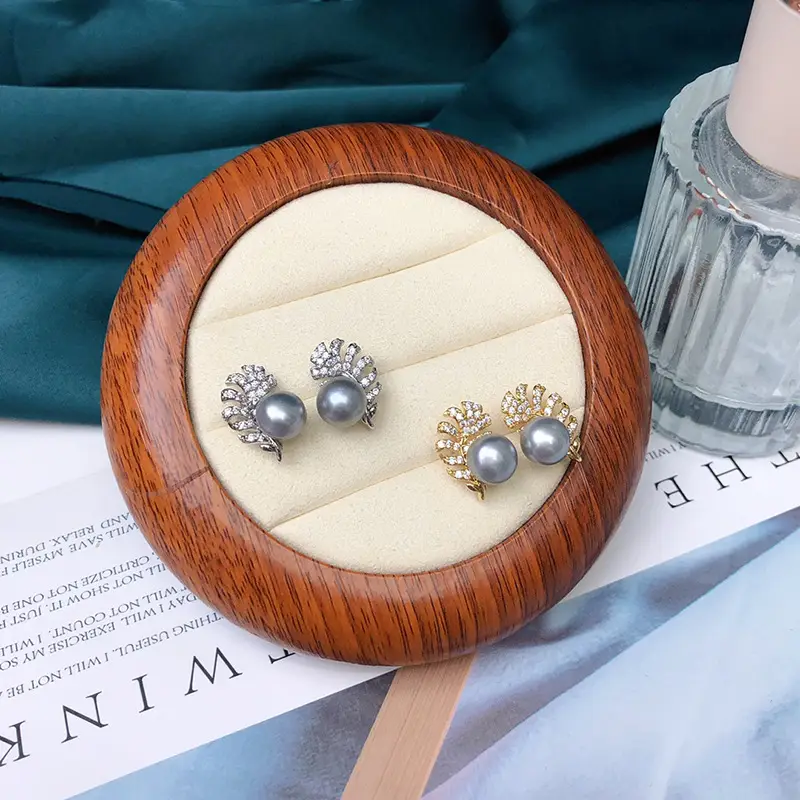 Feather Pearl Earrings for Women Fashionable High End Jewelry - Image 5
