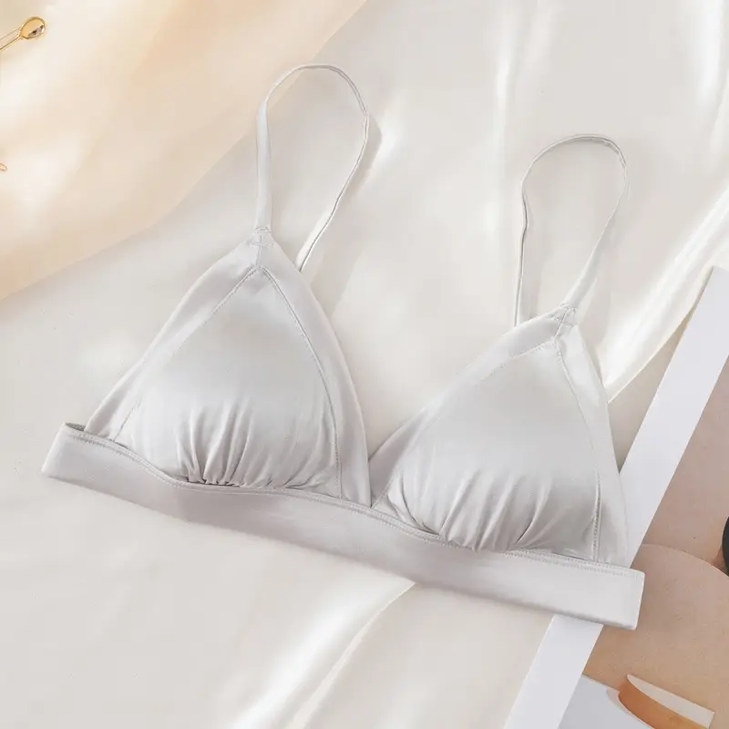 French triangle cup bra thin skin-friendly breathable comfortable mulberry silk bra without steel ring glossy underwear for women