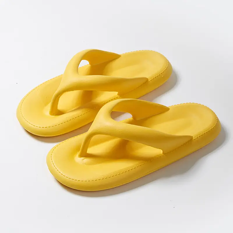 2024 New flip flops men's summer thick bottom new high-grade men's slippers couple fashion sandals