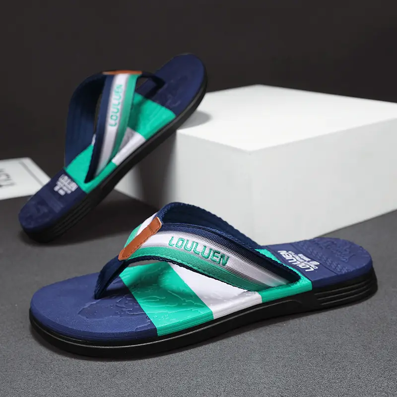 Summer flip flops men's personalized outdoor beach shoes summer outdoor trendy soft bottom non-slip sandals men's fashion - Image 15