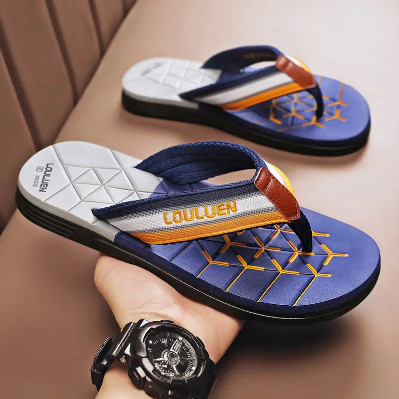 Summer flip flops men's personalized outdoor beach shoes summer outdoor trendy soft bottom non-slip sandals men's fashion - Image 7