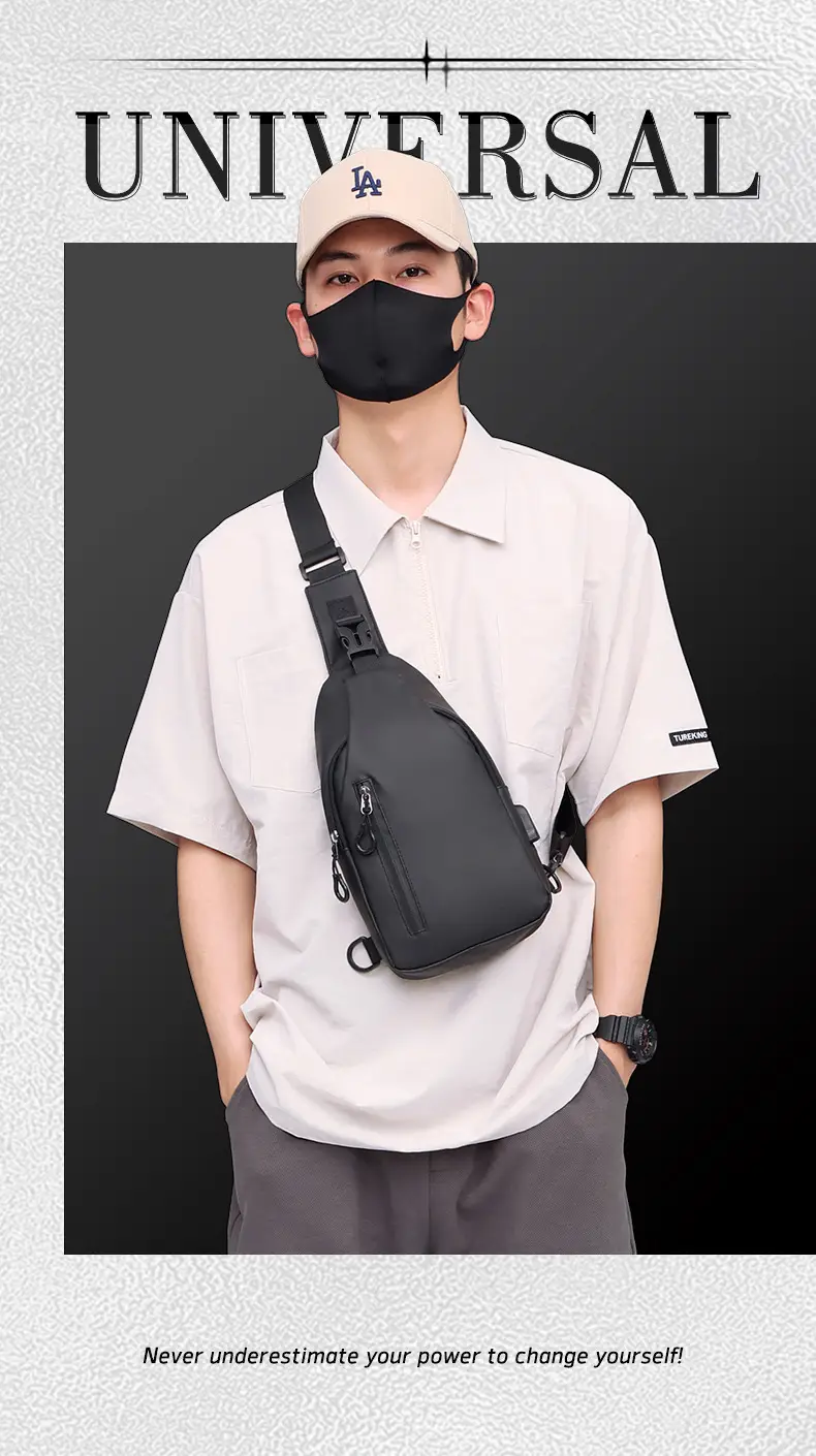 Men's Outdoor Large Capacity Messenger Bag Black — feature 2