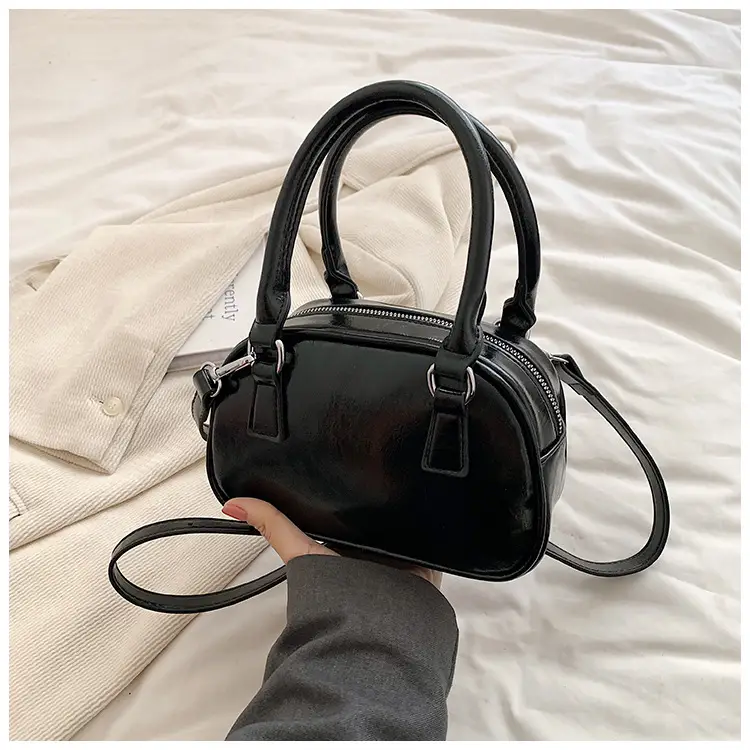 Korean Style Black Shoulder Messenger Bag for Women — feature 22