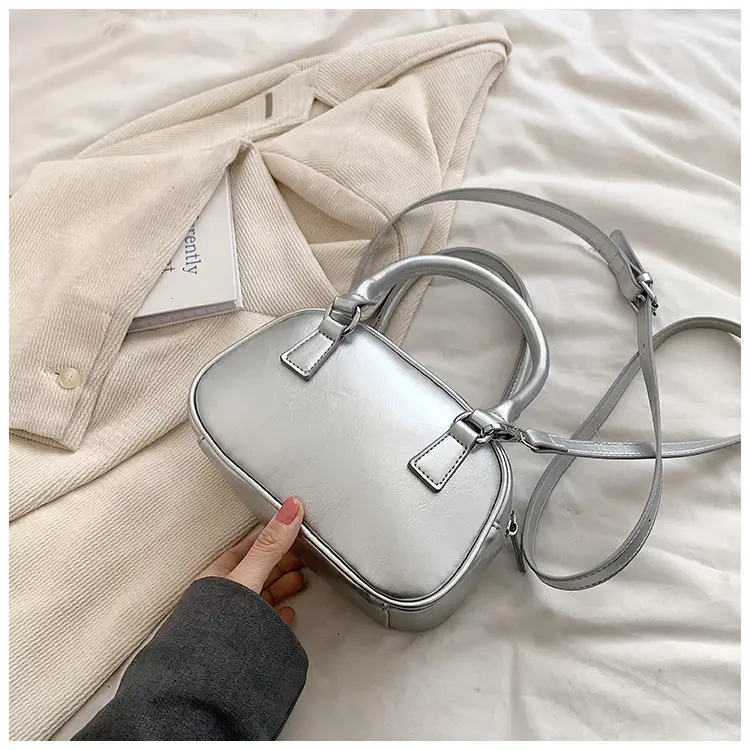 Korean Style Black Shoulder Messenger Bag for Women — feature 26