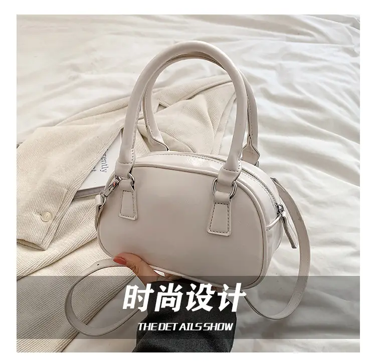 Korean Style Black Shoulder Messenger Bag for Women — feature 8