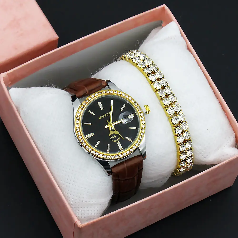 Women's Gold Diamond Watch Set with Bracelet — feature 13