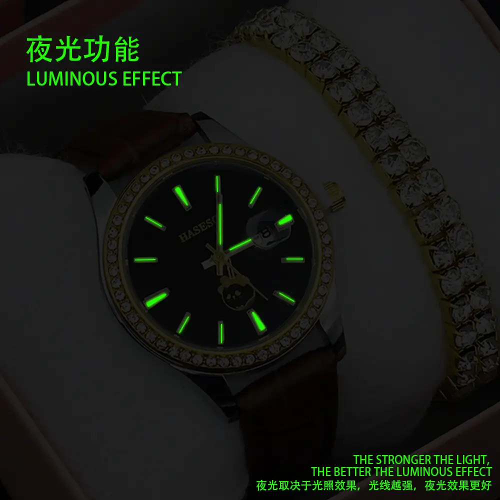 Women's Gold Diamond Watch Set with Bracelet — feature 4