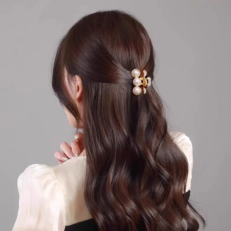 Gold Pearl Butterfly Hairpin for Women - Image 42