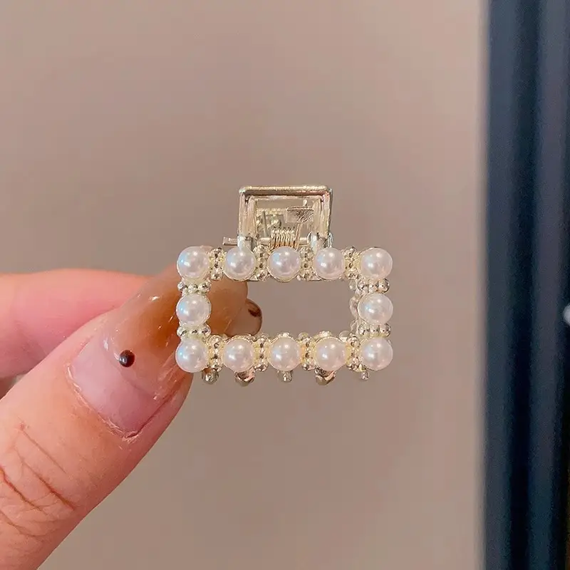 Gold Pearl Butterfly Hairpin for Women - Image 12
