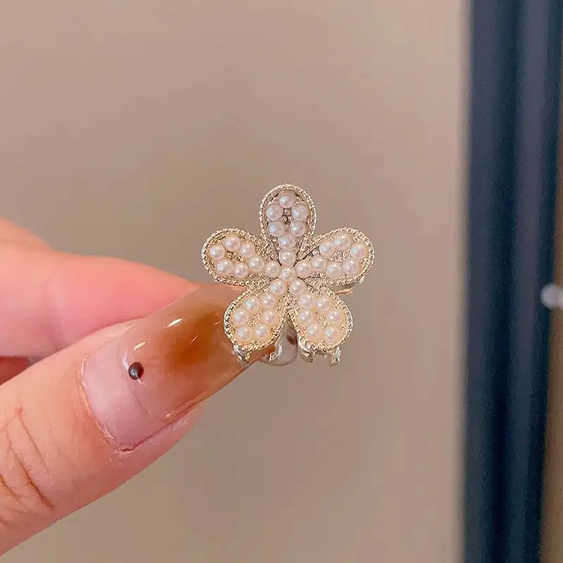Gold Pearl Butterfly Hairpin for Women - Image 24