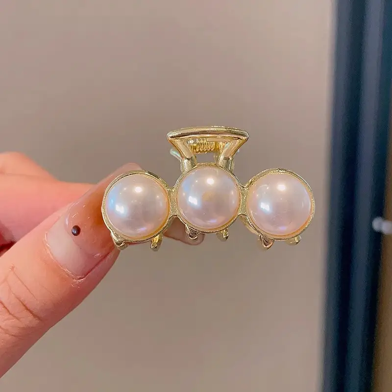 Gold Pearl Butterfly Hairpin for Women - Image 3