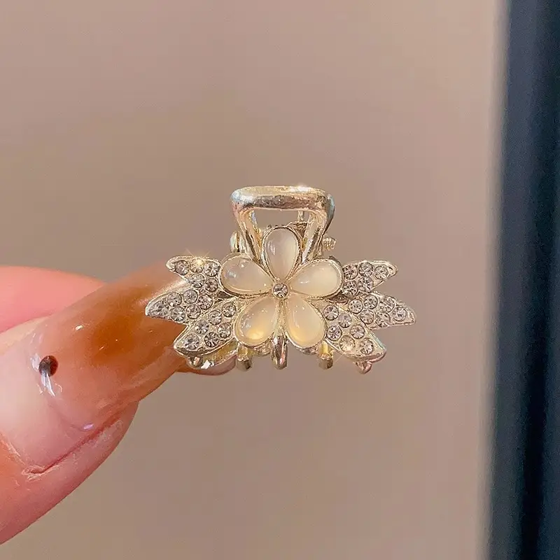 Gold Pearl Butterfly Hairpin for Women - Image 29