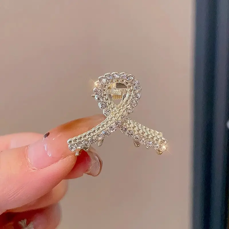 Gold Pearl Butterfly Hairpin for Women - Image 7