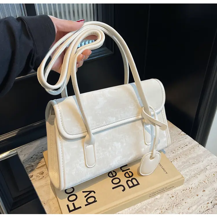 Black French Niche Shoulder Bag for Women — feature 15