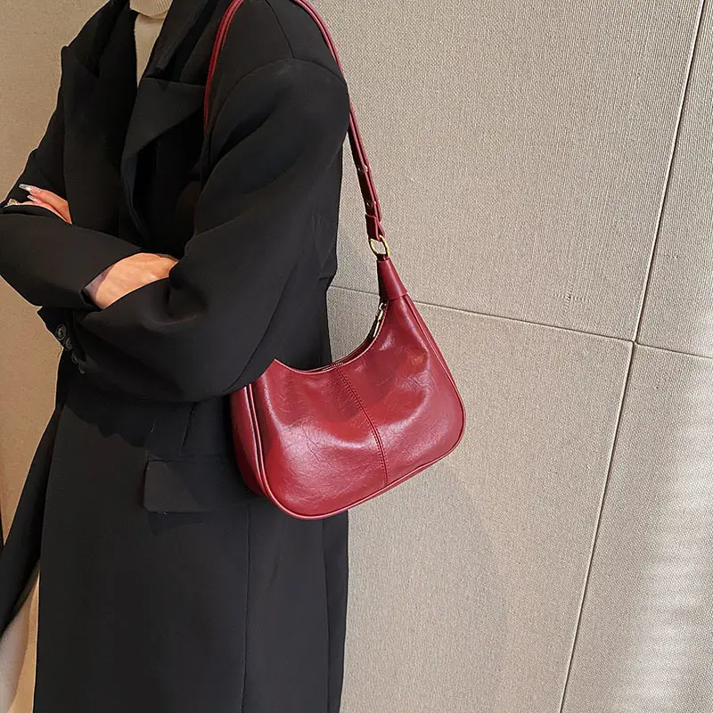 Red Leather Women's Shoulder Bag Large Capacity Crossbody - Image 7