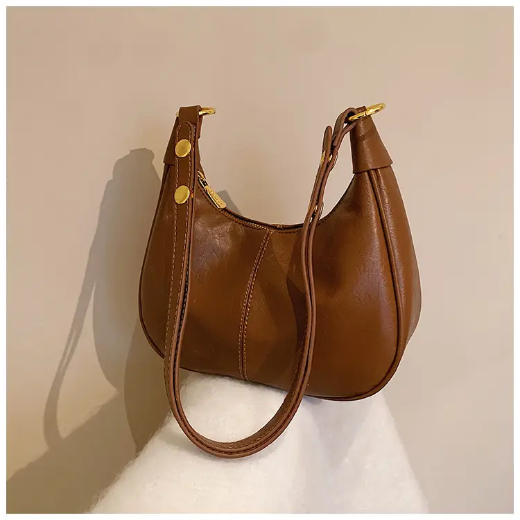 Red Leather Women's Shoulder Bag Large Capacity Crossbody — feature 14