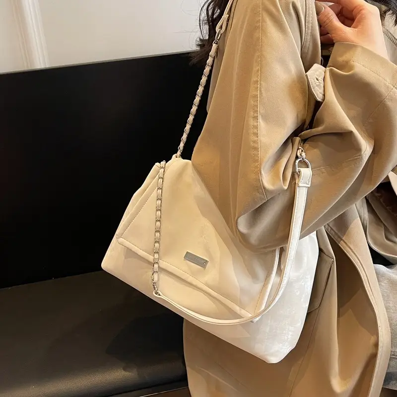 Pink Faux Leather Chain Shoulder Bag for Women - Image 7