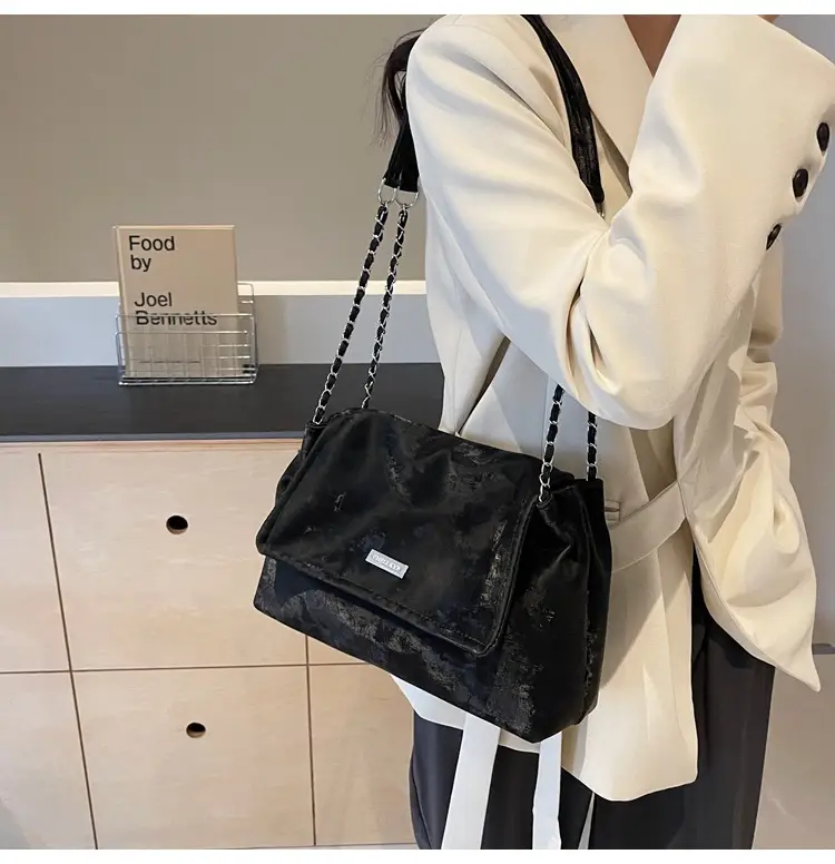 Pink Faux Leather Chain Shoulder Bag for Women — feature 24