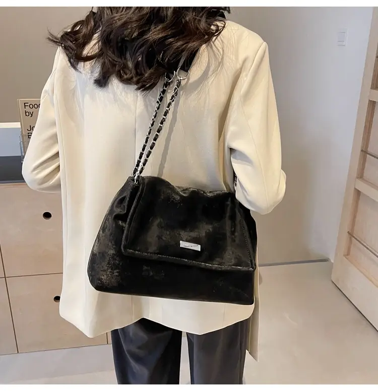 Pink Faux Leather Chain Shoulder Bag for Women — feature 26