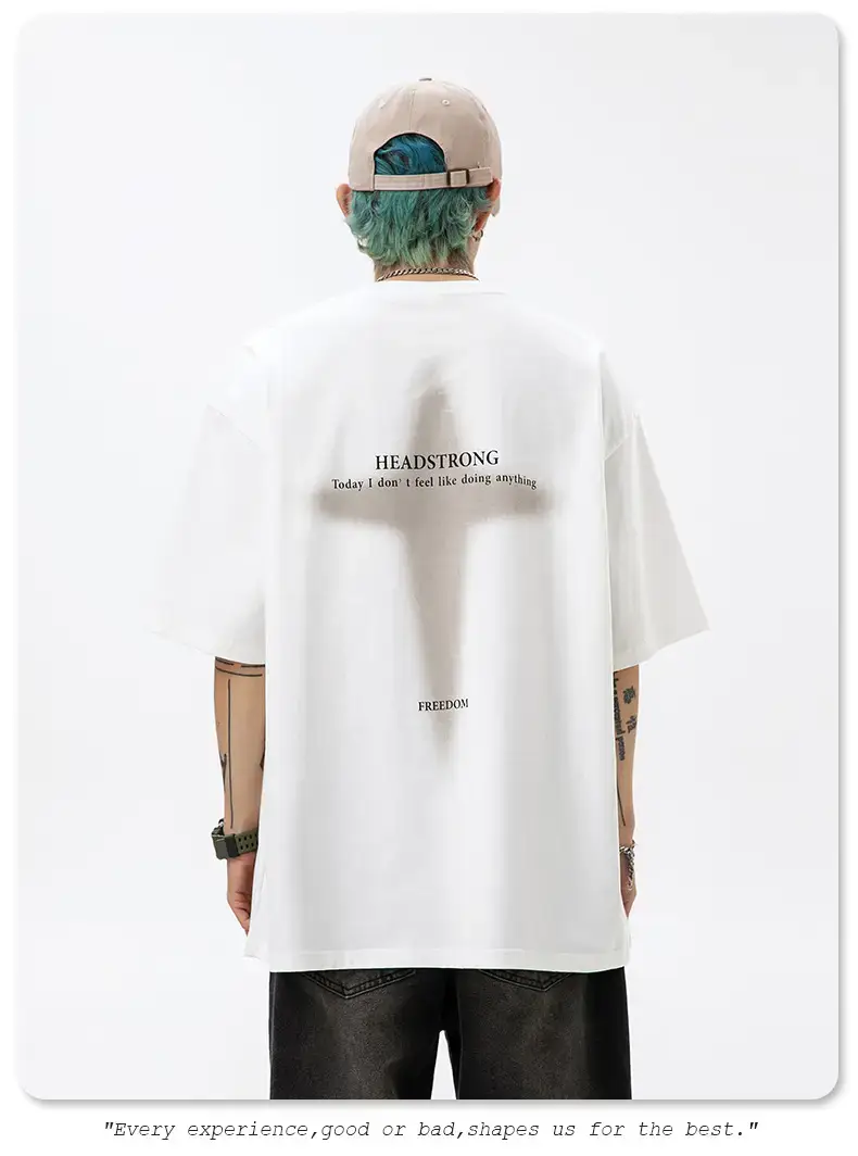 Korean Lu Men's Black Star Printed T-Shirt — feature 15