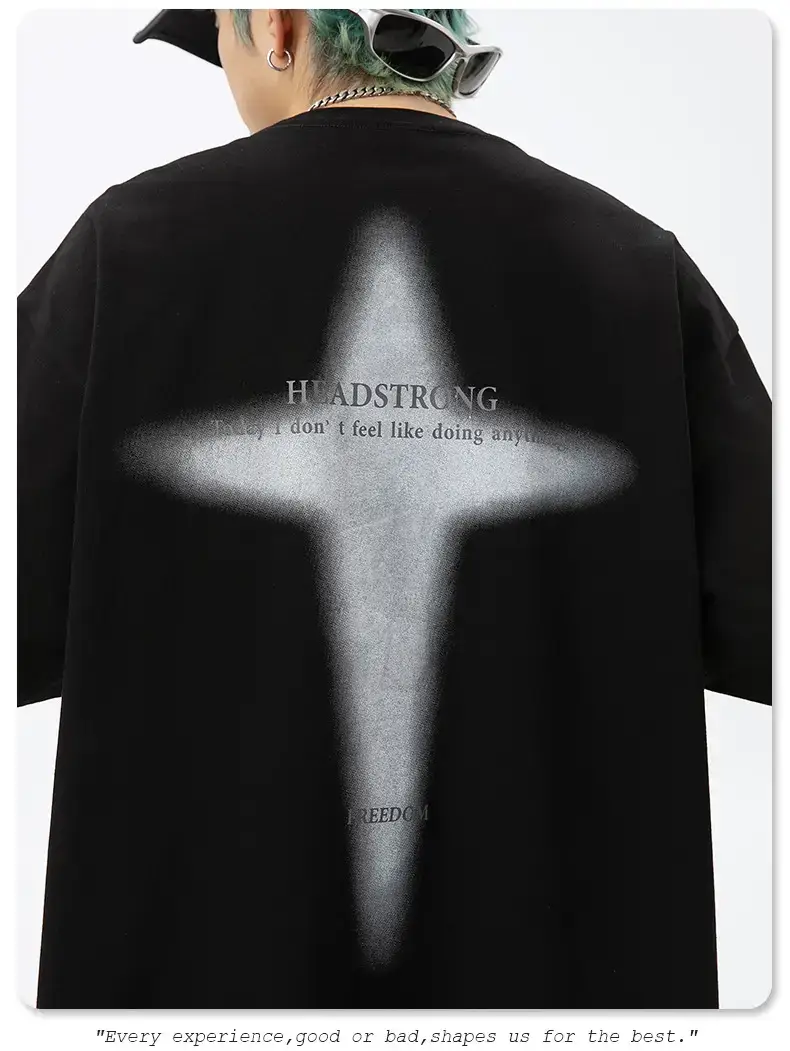 Korean Lu Men's Black Star Printed T-Shirt — feature 25