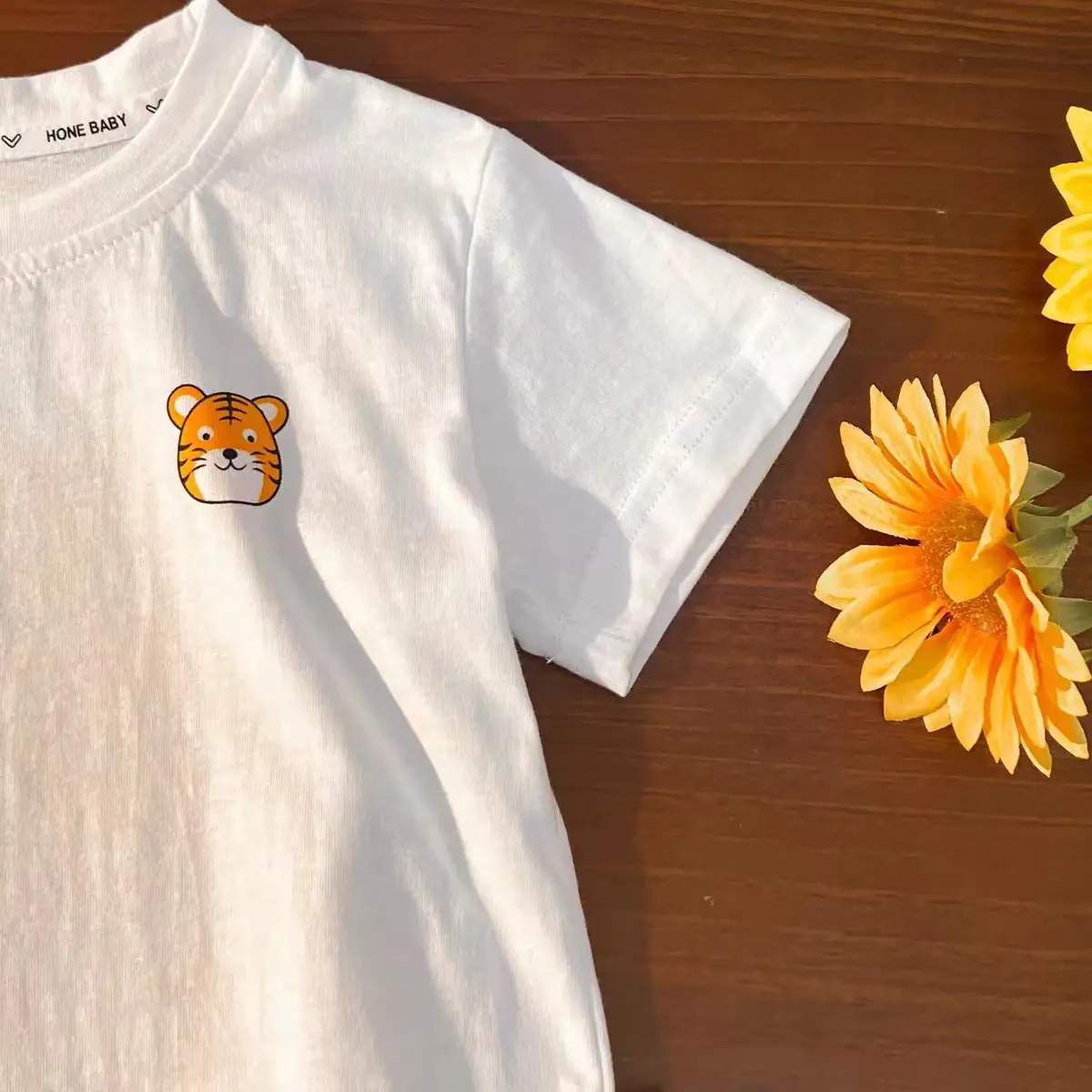 Boys Cotton Panda Print T-Shirt White Medium Small — feature 11