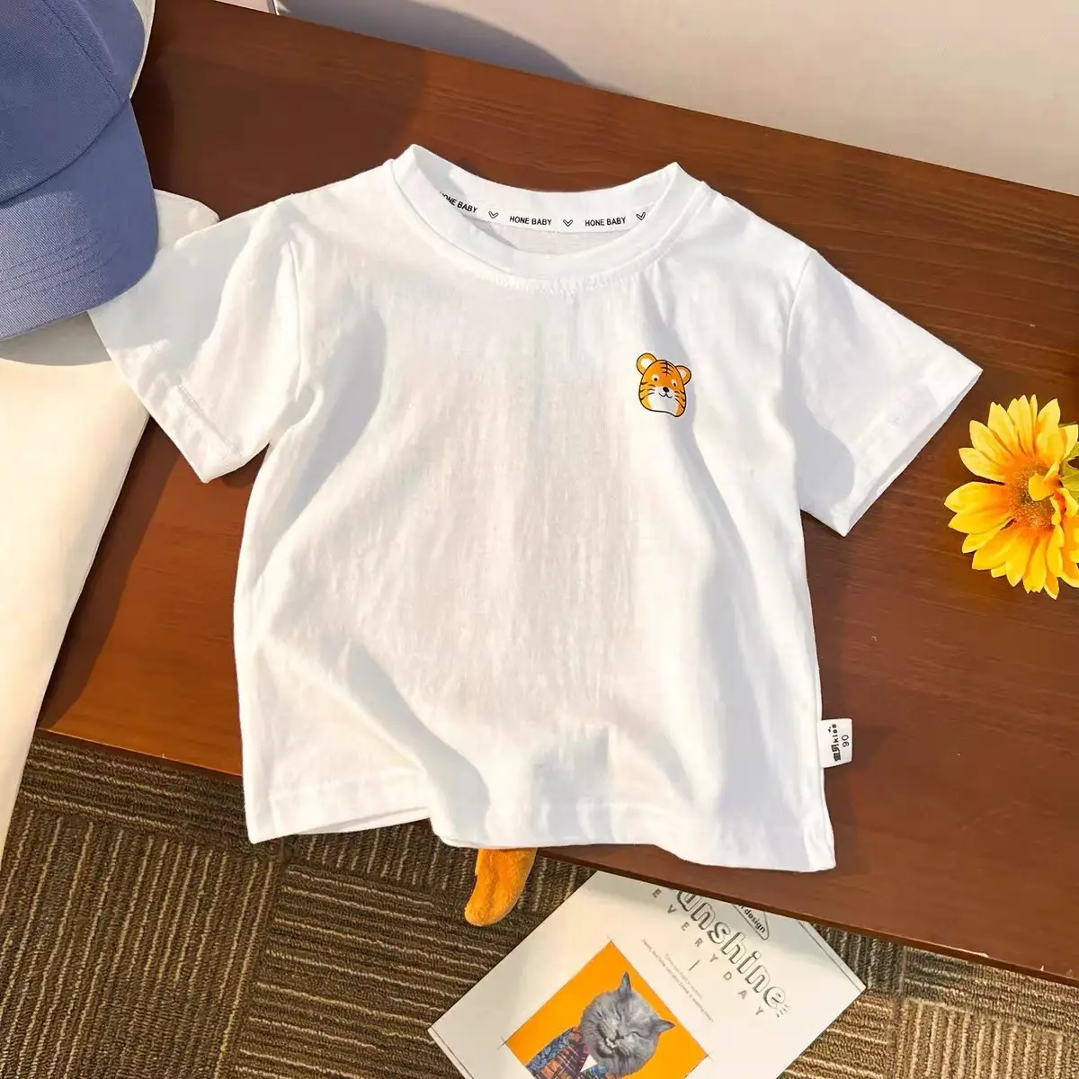 Boys Cotton Panda Print T-Shirt White Medium Small — feature 9