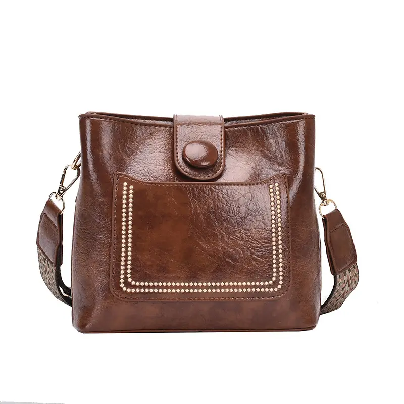 Green Retro Crossbody Bag for Women - Image 2