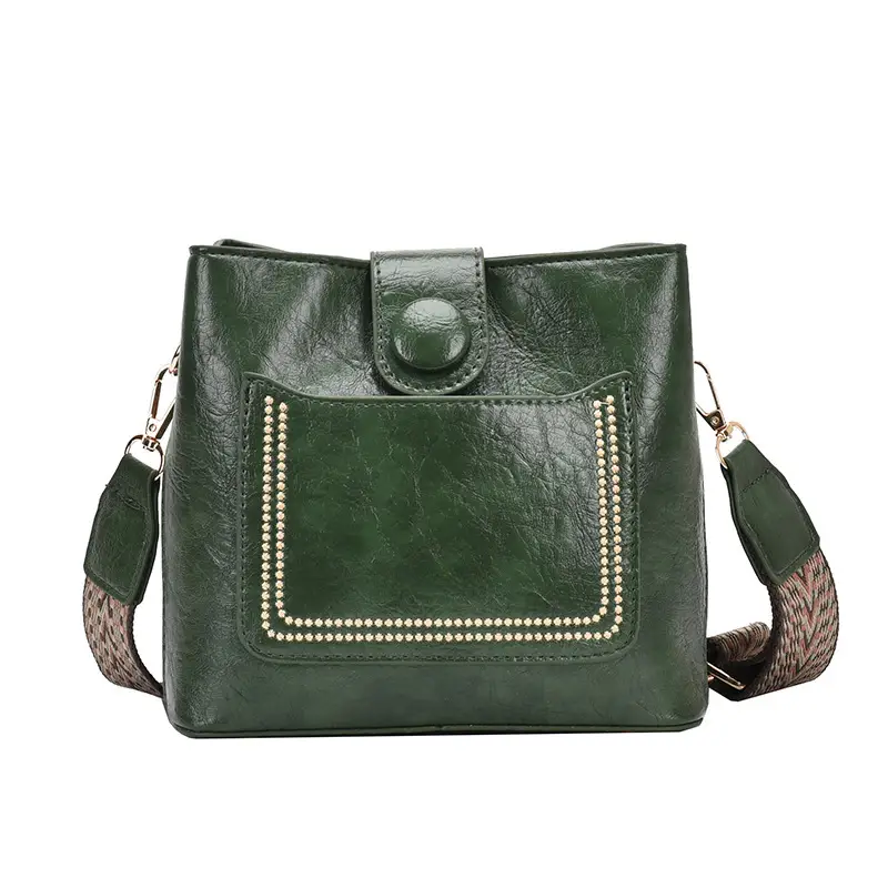 Green Retro Crossbody Bag for Women - Image 4