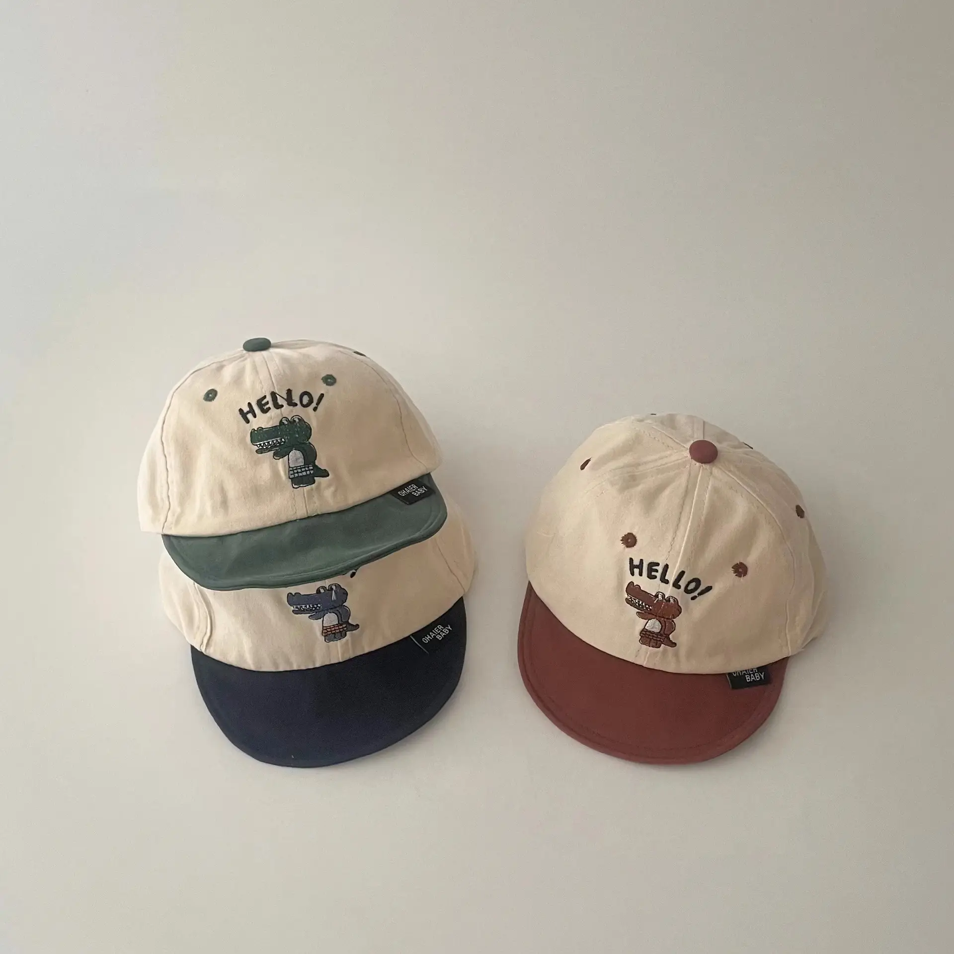 Hello Kitty Dinosaur Cap Beige Navy 2026 Spring Autumn - Image 3