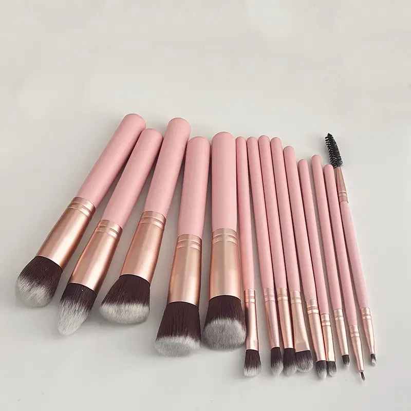 Cangzhou 7-Piece Makeup Brush Set for Foundation & Blending