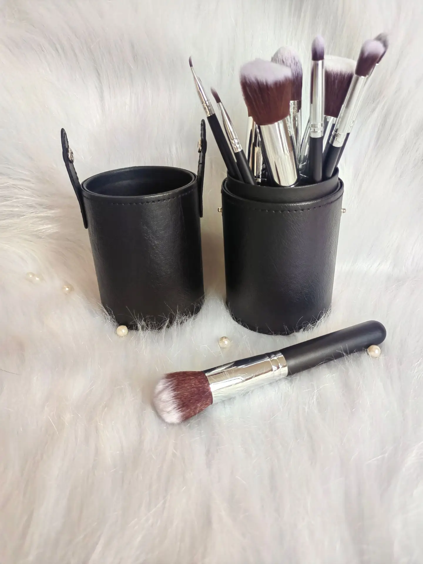 Cangzhou 7-Piece Makeup Brush Set for Foundation & Blending