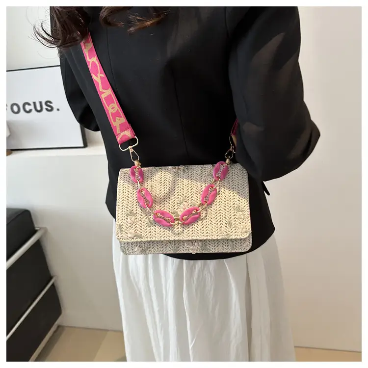 Elegant Khaki Crossbody Bag with Leopard Strap for Women — feature 15