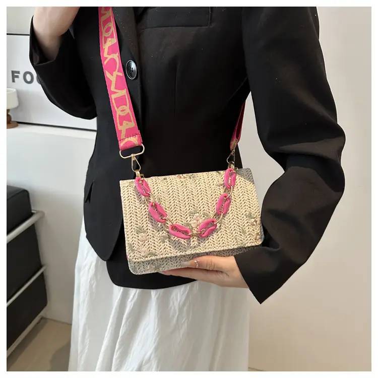 Elegant Khaki Crossbody Bag with Leopard Strap for Women — feature 16