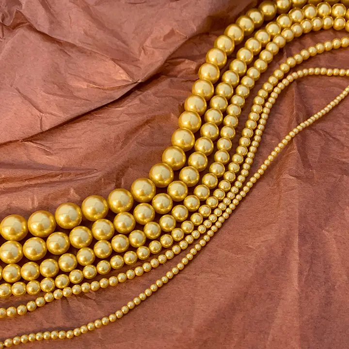Golden Pearl Necklace for Women with Light Luxury Design — feature 19