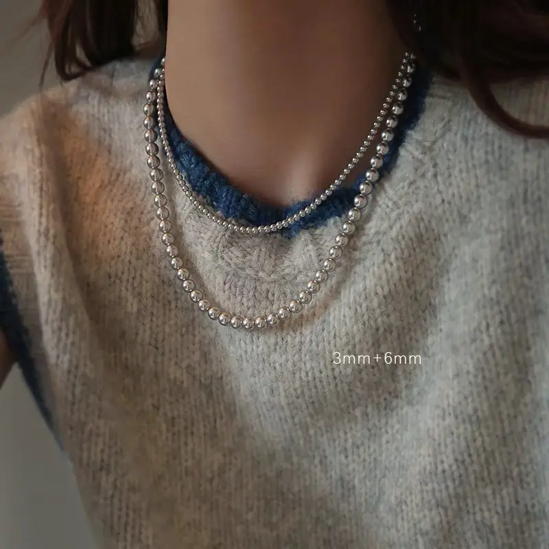 Golden Pearl Necklace for Women with Light Luxury Design — feature 9