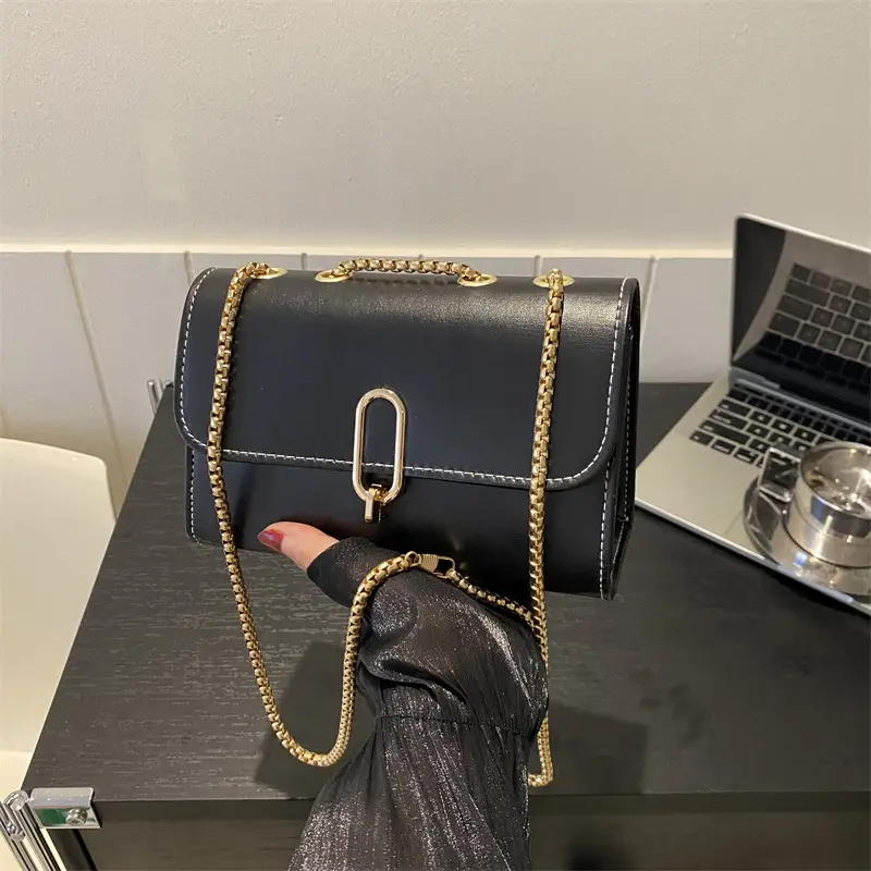 White Chain Shoulder Bag for Women 2024 - Image 6