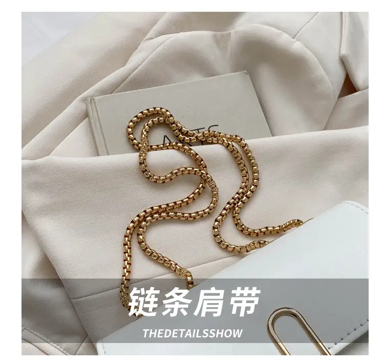White Chain Shoulder Bag for Women 2024 — feature 4