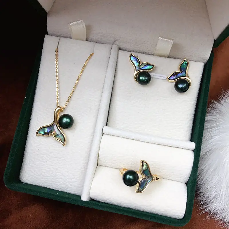 2024 Pearl Butterfly Earrings Set for Women
