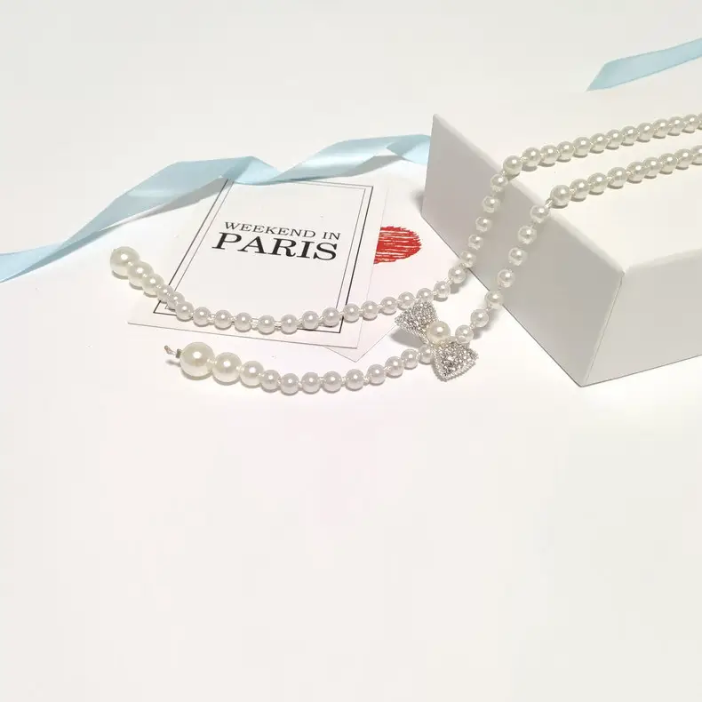 Women's Korean Pearl Waist Chain Belt with Rhinestone Butterfly — feature 14