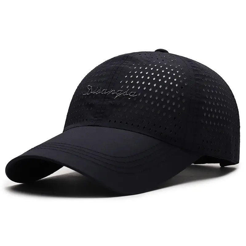Di Sang Sa Black Embroidered Baseball Cap - Image 2