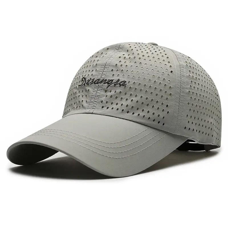 Di Sang Sa Black Embroidered Baseball Cap - Image 5