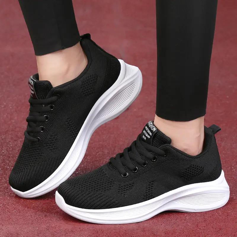 Spring and Autumn 2025 New Flying Weave Sports Shoes Women's Comfortable Running Shoes Lightweight Soft Sole Casual Mesh Shoes Dropshipping - Image 4