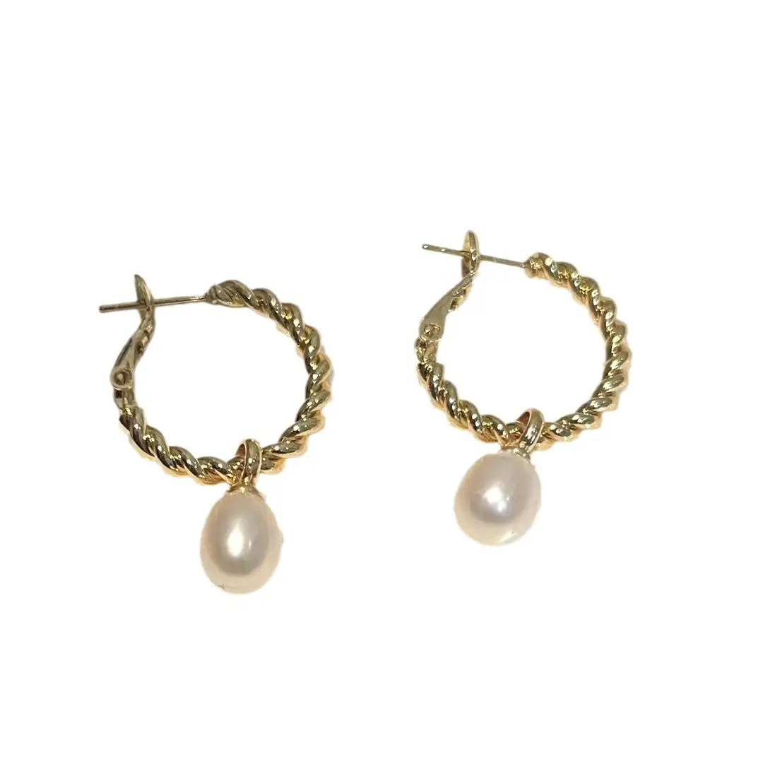 Luxury Water Drop Pearl Earrings Gold Plated - Image 5