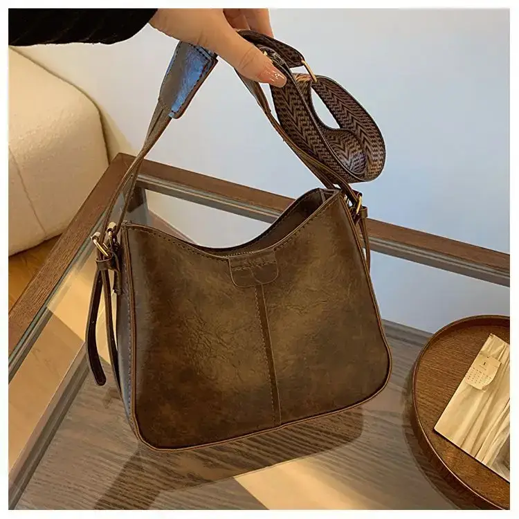 Retro Brown Leather Shoulder Bag with Wide Strap — feature 23